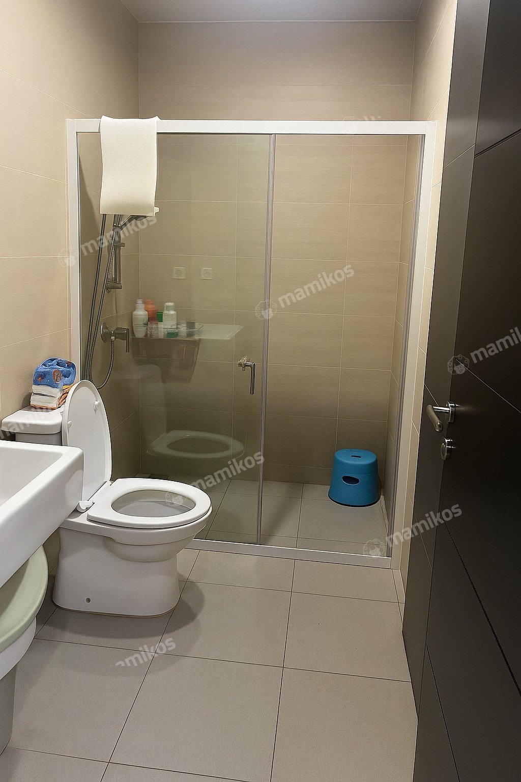 Rumah Sertifikat SHM 5 Kamar Tidur 4 Kamar Mandi Cakung Jakarta Timur - Photo 3