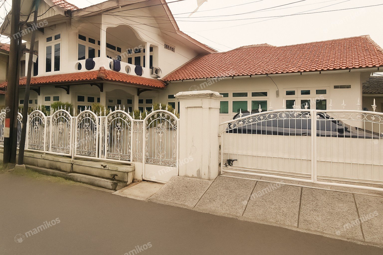 Rumah Sertifikat SHM 4 Kamar Tidur 4 Kamar Mandi Condet Jakarta Timur