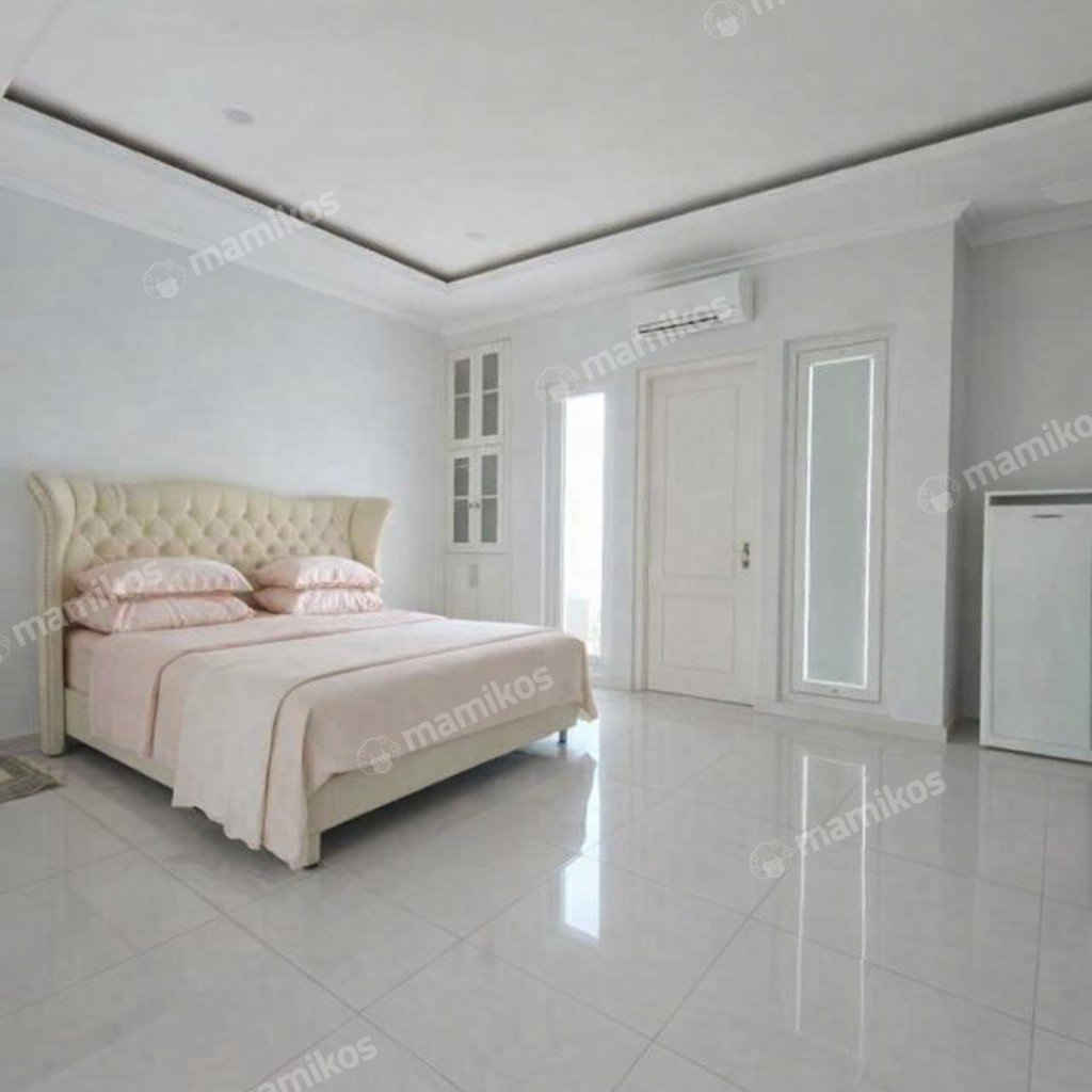 Rumah Sertifikat SHM 4 Kamar Tidur 3 Kamar Mandi Pondok Indah Jakarta Selatan - Photo 5