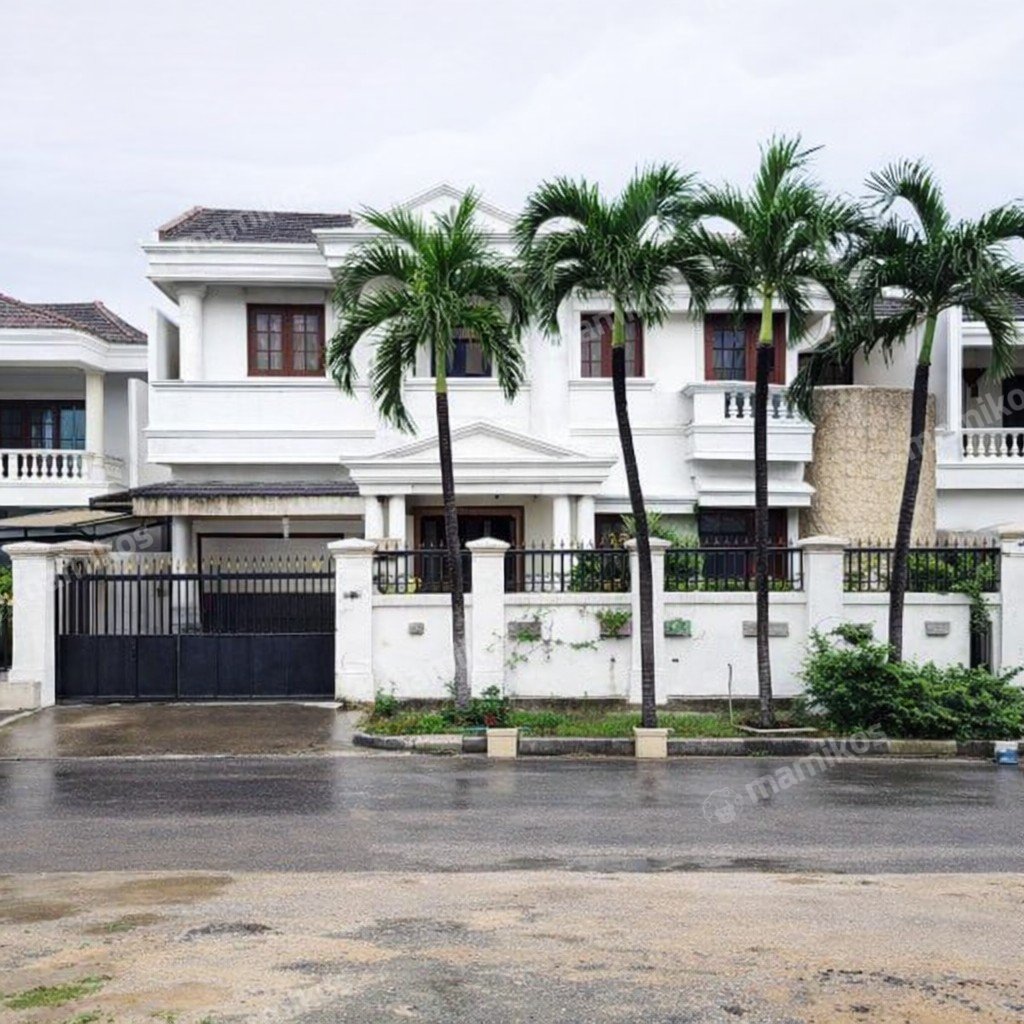 Rumah Sertifikat SHM 5 Kamar Tidur 4 Kamar Mandi Sunrise Garden Jakarta Barat - Photo 2