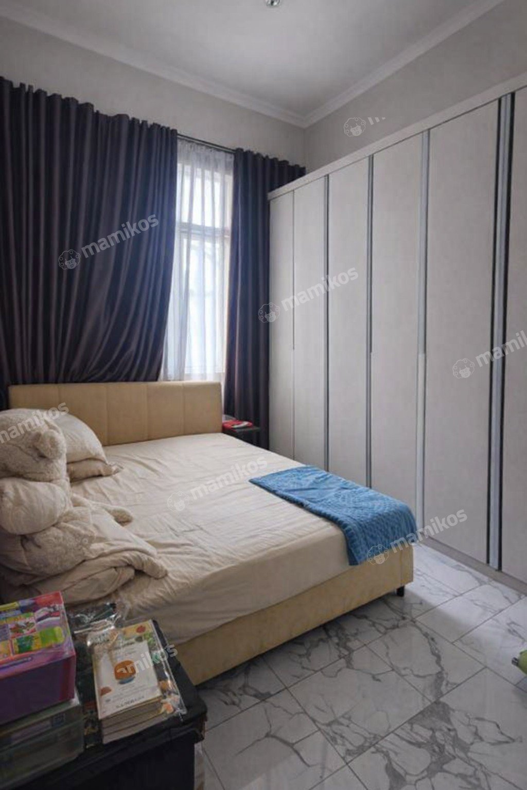 Rumah Sertifikat SHM 4 Kamar Tidur 2 Kamar Mandi Taman Surya Jakarta Barat - Photo 4