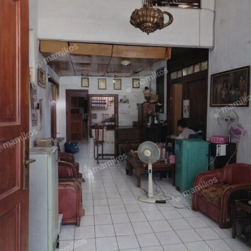 Rumah Sertifikat SHM 7 Kamar Tidur 4 Kamar Mandi Rawa Buaya Jakarta Barat