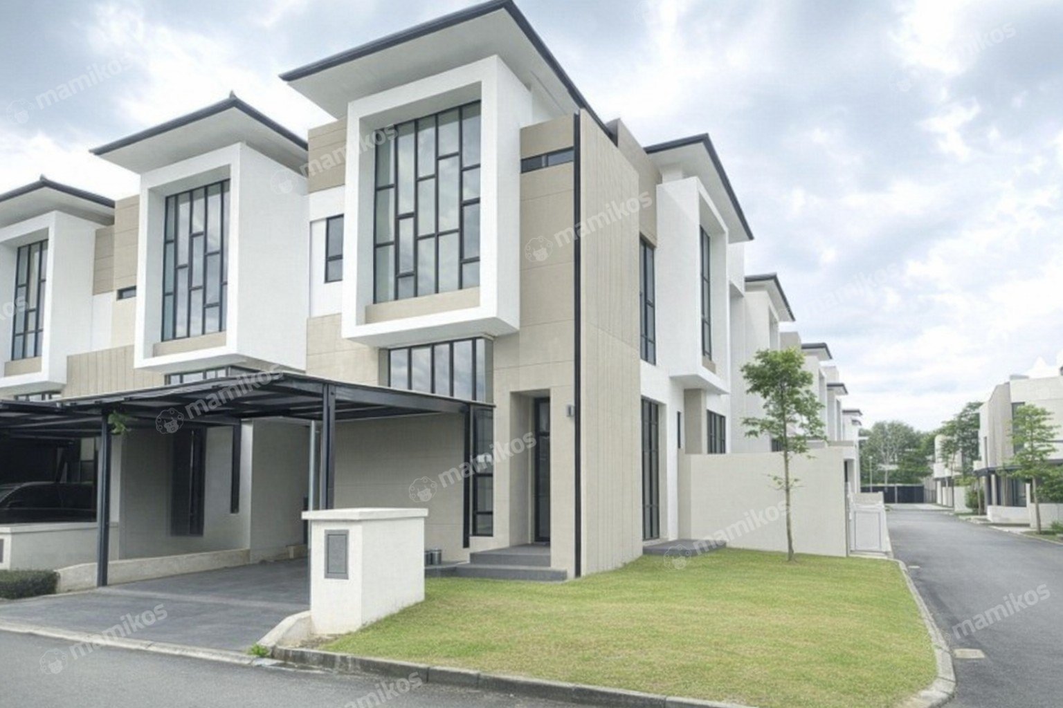 Rumah Sertifikat HGB 4 Kamar Tidur 4 Kamar Mandi Jakarta Garden City Jakarta Timur