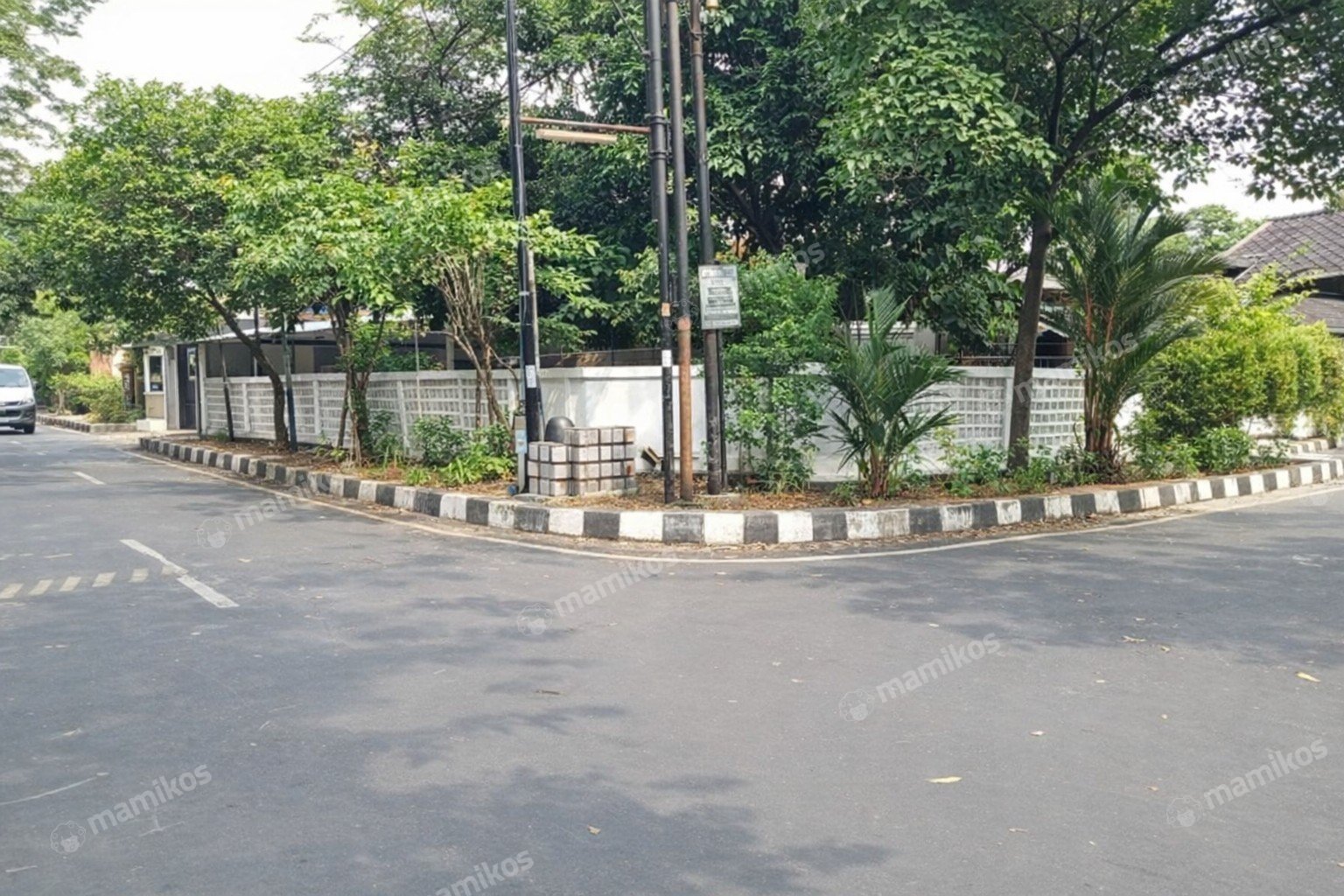 Rumah Sertifikat SHM 5 Kamar Tidur 4 Kamar Mandi Kayu Putih Jakarta Timur