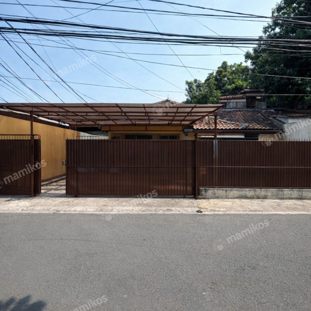 Rumah Sertifikat SHM 5 Kamar Tidur 4 Kamar Mandi Tebet Jakarta Selatan - Photo 3