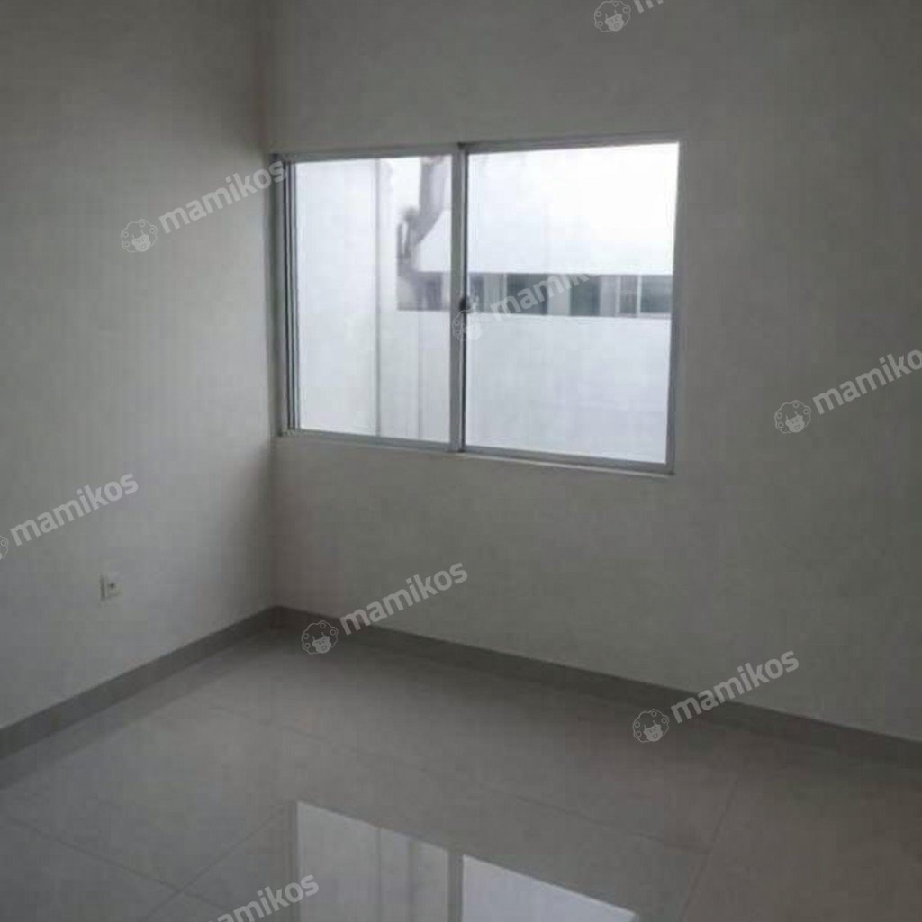 Rumah Sertifikat SHM 2 Kamar Tidur 2 Kamar Mandi Green Lake City Jakarta Barat - Photo 4