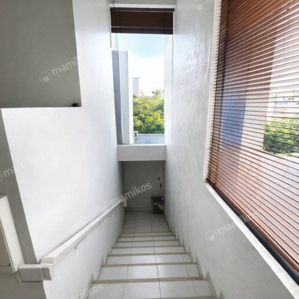 Rumah Sertifikat SHM 3 Kamar Tidur 3 Kamar Mandi Jakarta Garden City Jakarta Timur - Photo 4