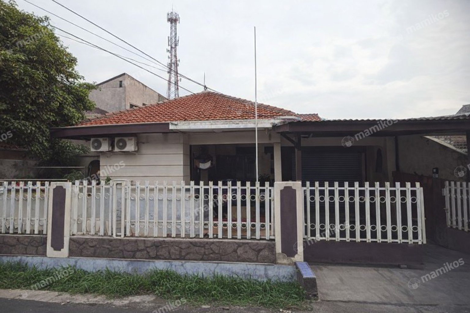 Rumah Sertifikat SHM 4 Kamar Tidur 2 Kamar Mandi Kedoya Selatan Jakarta Barat