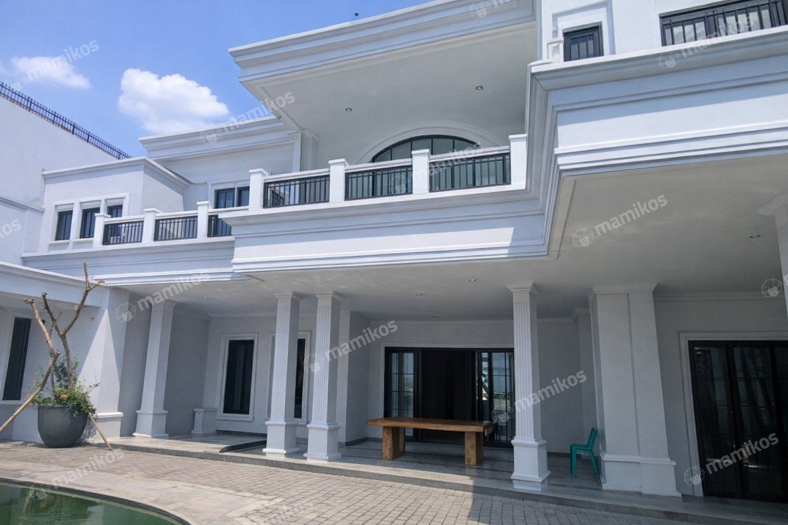 Rumah Sertifikat SHM 8 Kamar Tidur 6 Kamar Mandi Pondok Indah Jakarta Selatan