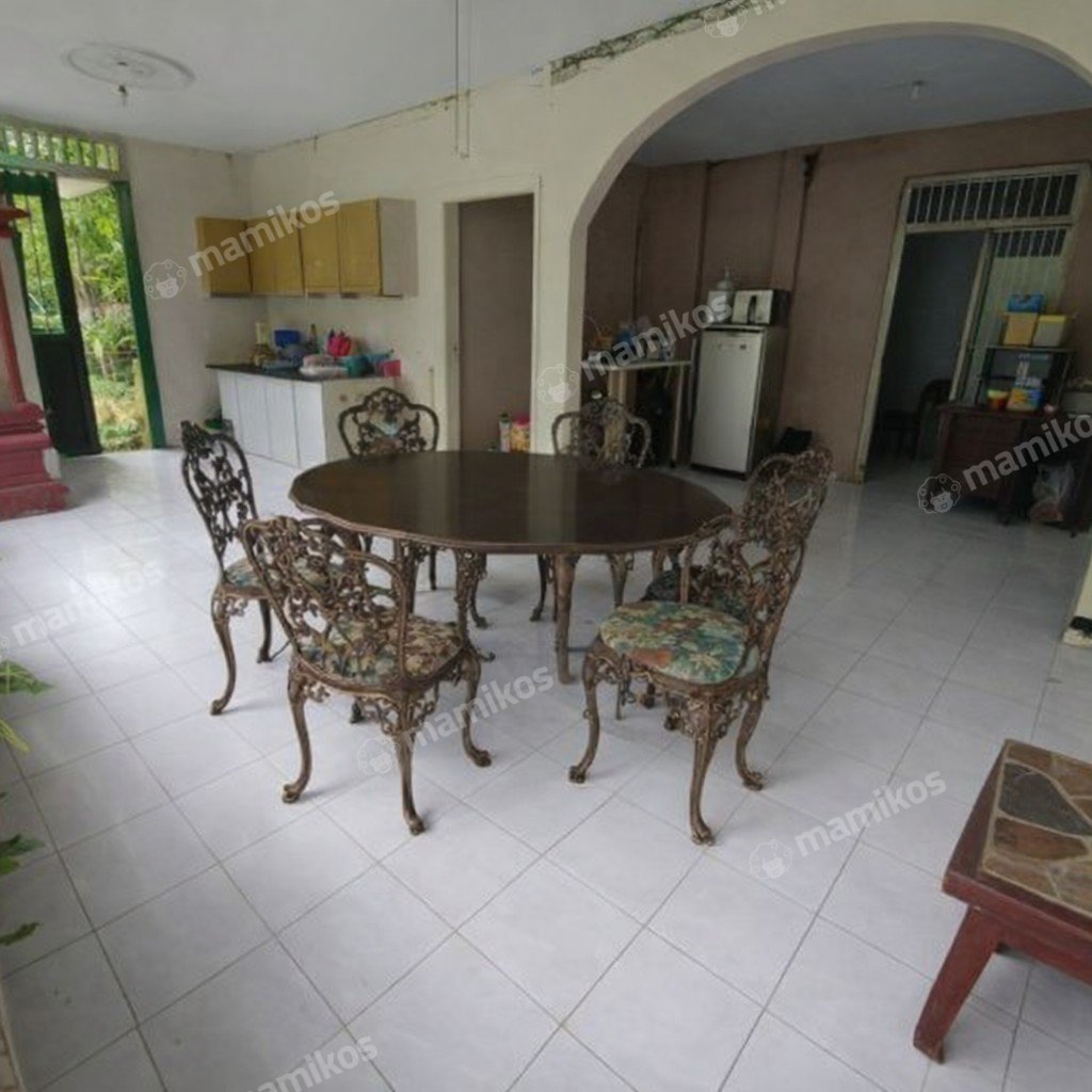 Rumah Sertifikat SHM 6 Kamar Tidur 2 Kamar Mandi Jatiwaringin Jakarta Timur - Photo 4