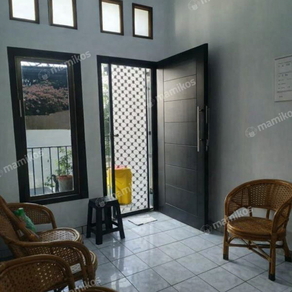 Rumah Sertifikat SHM 5 Kamar Tidur 3 Kamar Mandi Tanjung Duren Selatan Jakarta Barat - Photo 3