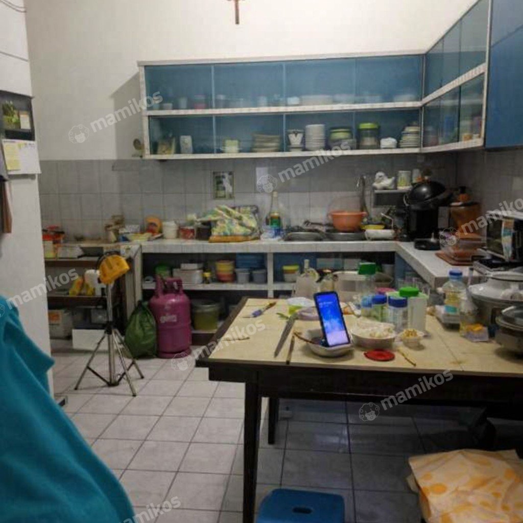 Rumah Sertifikat SHM 5 Kamar Tidur 3 Kamar Mandi Tanjung Duren Selatan Jakarta Barat - Photo 4