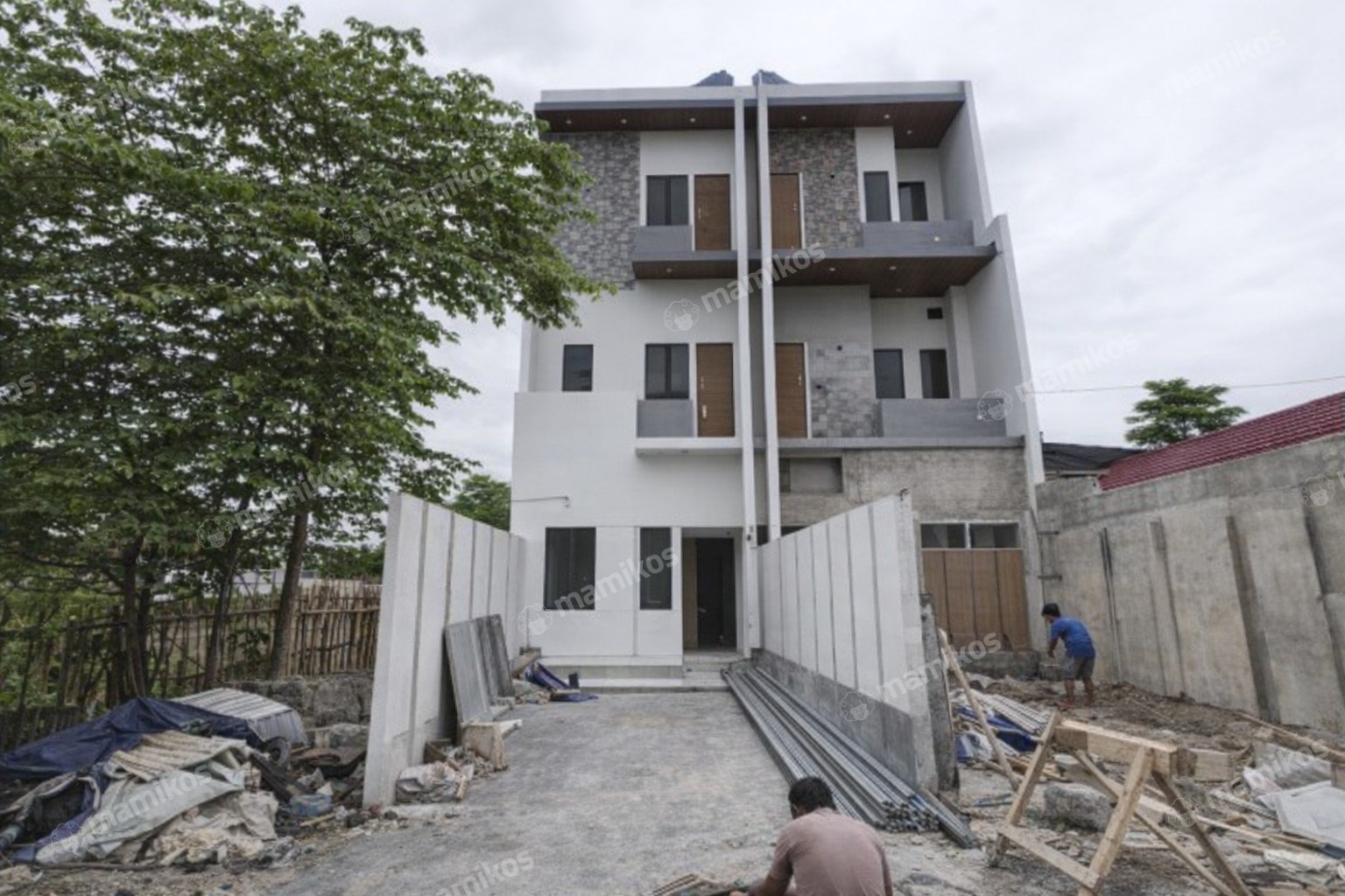 Rumah Sertifikat SHM 3 Kamar Tidur 3 Kamar Mandi Kav DKI Jakarta Barat - Photo 2