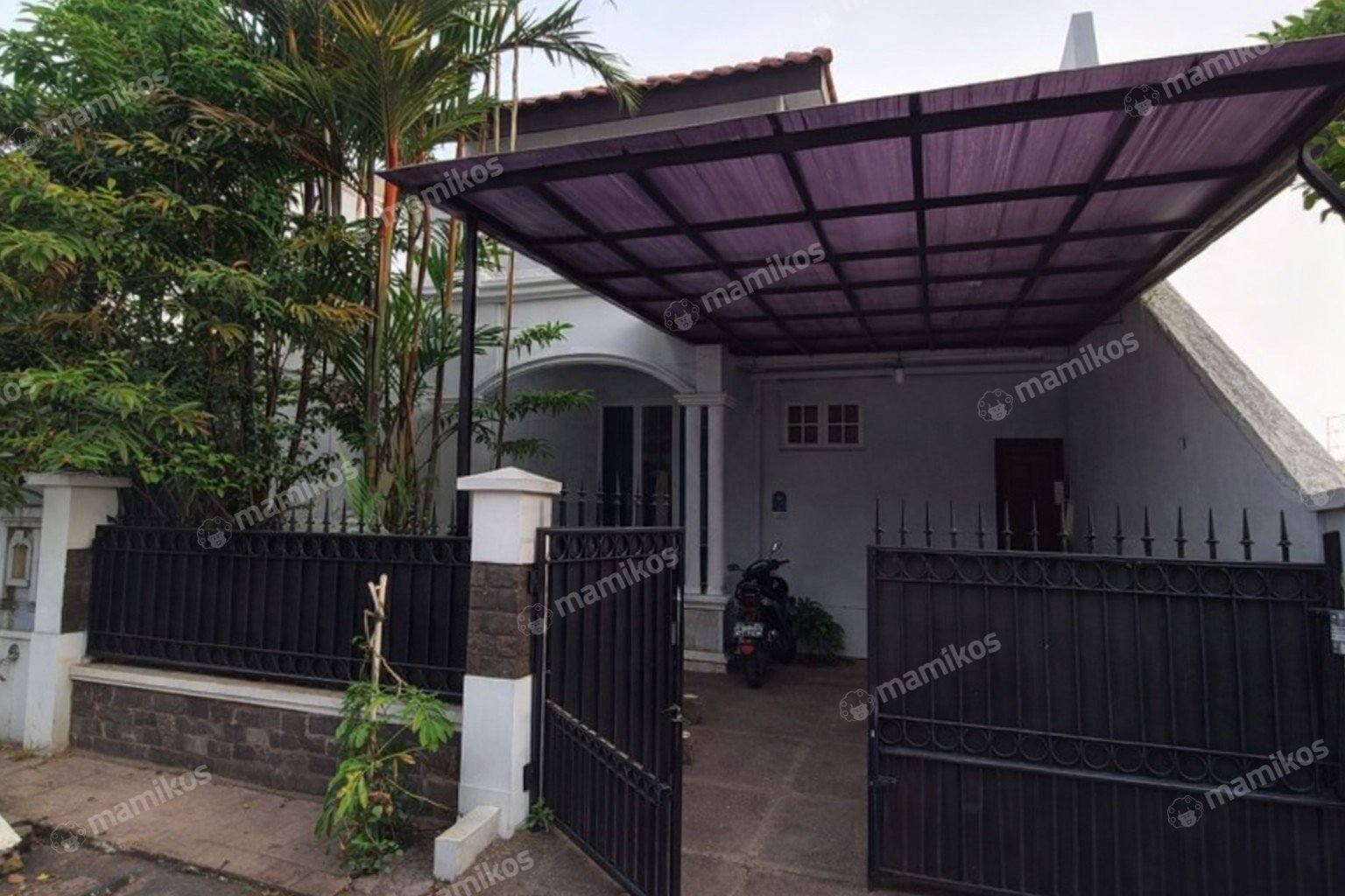 Rumah 5KT 3KM Permata Buana Jakarta Barat
