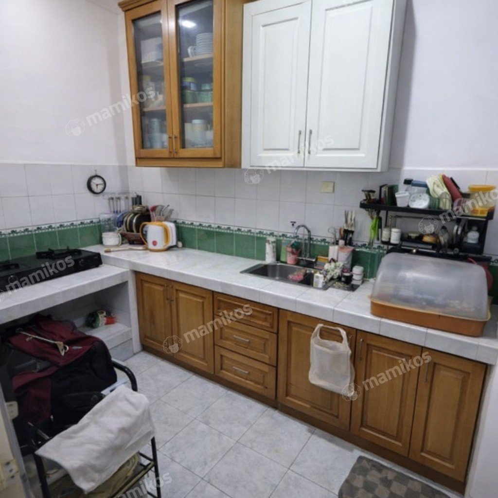 Rumah Sertifikat SHM 5 Kamar Tidur 3 Kamar Mandi Permata Buana Jakarta Barat - Photo 5