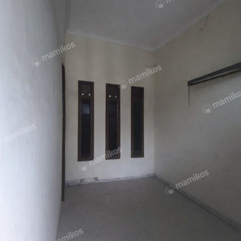 Rumah Sertifikat SHM 2 Kamar Tidur 2 Kamar Mandi Cilincing Jakarta Utara - Photo 2