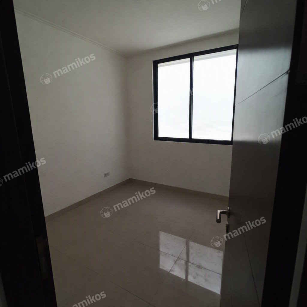 Rumah Sertifikat PPJB 3 Kamar Tidur 3 Kamar Mandi Pantai Indah Kapuk 2 Jakarta Utara - Photo 4