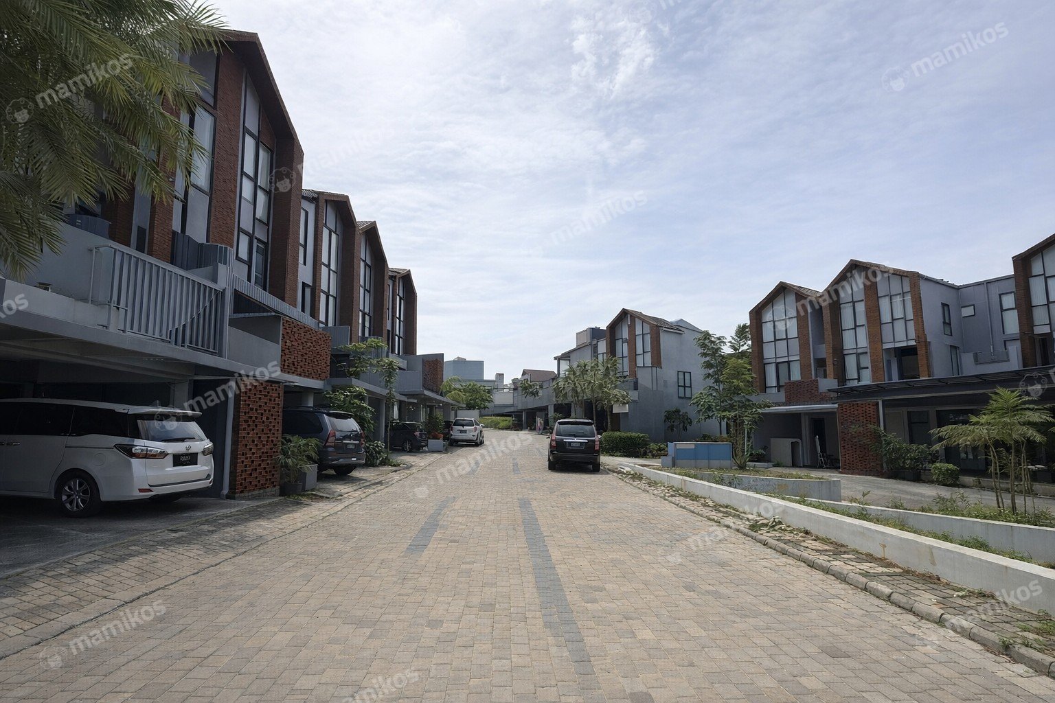 Rumah Sertifikat SHM 4 Kamar Tidur 4 Kamar Mandi Pondok Labu Jakarta Selatan - Photo 4