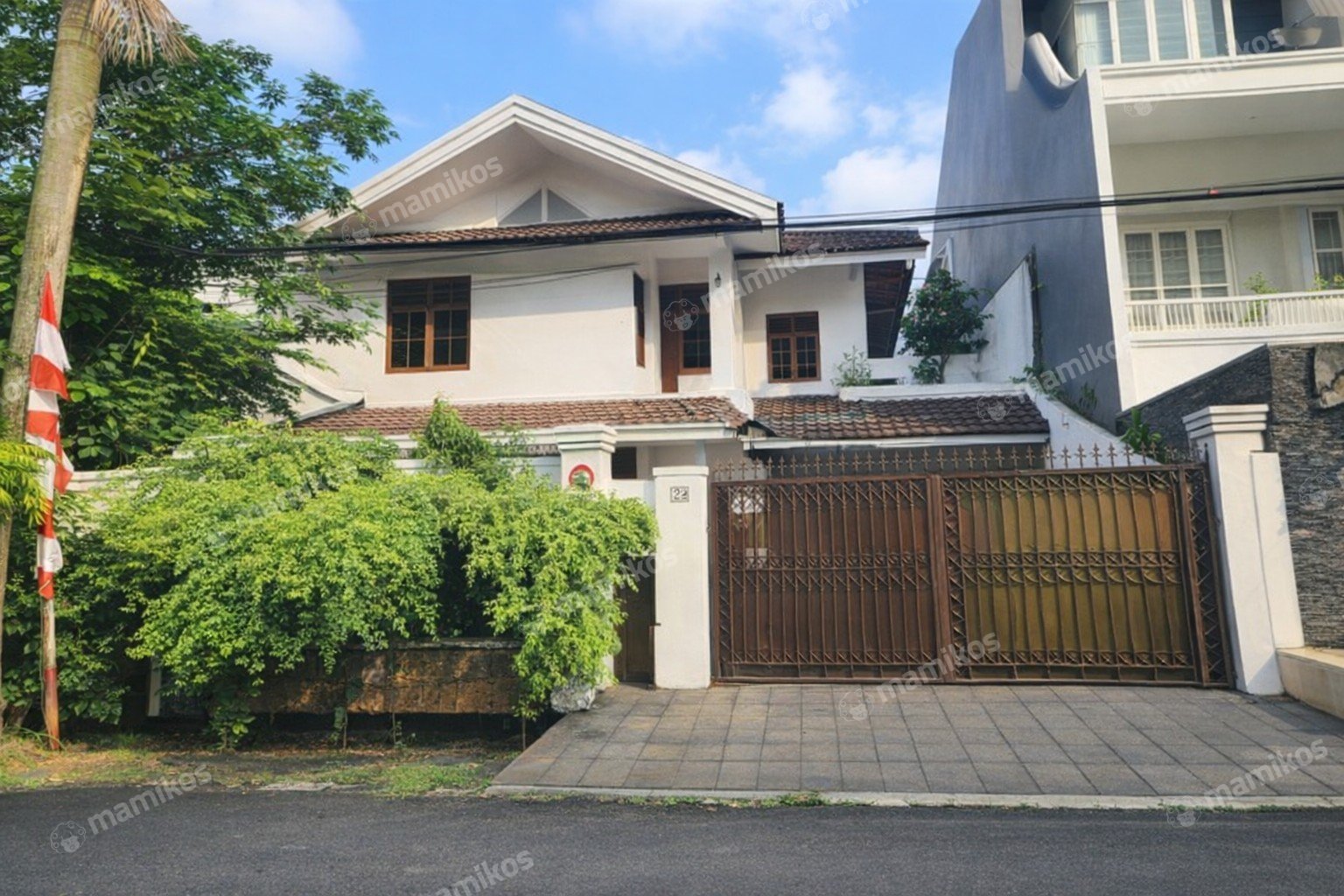 Rumah Sertifikat SHM 7 Kamar Tidur 6 Kamar Mandi Kuningan Jakarta Selatan