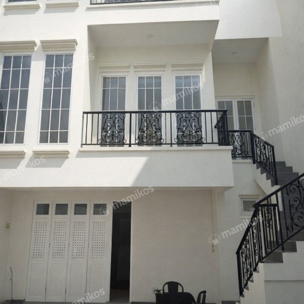Rumah Baru Sertifikat SHM 3 Kamar Tidur Kayu Putih Jakarta Timur