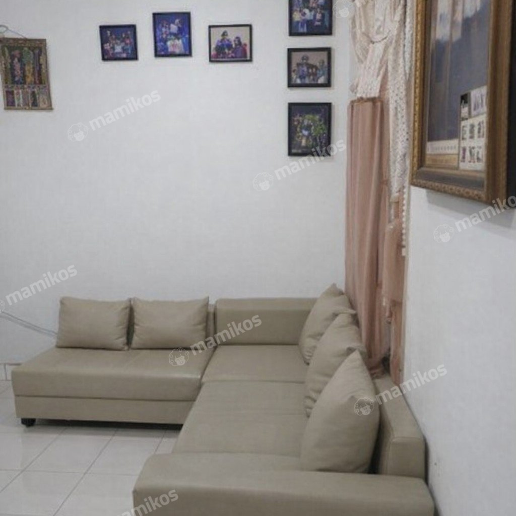 Rumah Sertifikat SHM 3 Kamar Tidur 3 Kamar Mandi Taman Palem Jakarta Barat - Photo 2