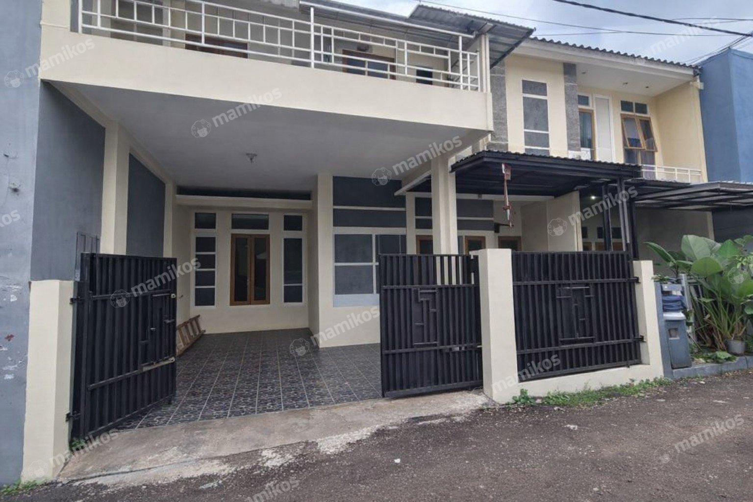 Rumah Sertifikat SHM 4 Kamar Tidur 3 Kamar Mandi Jagakarsa Jakarta Selatan