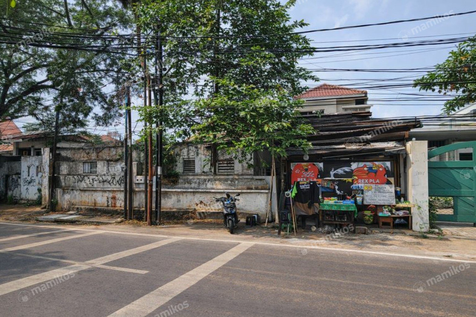 Rumah Sertifikat SHM 5 Kamar Tidur 2 Kamar Mandi Cilandak Jakarta Selatan