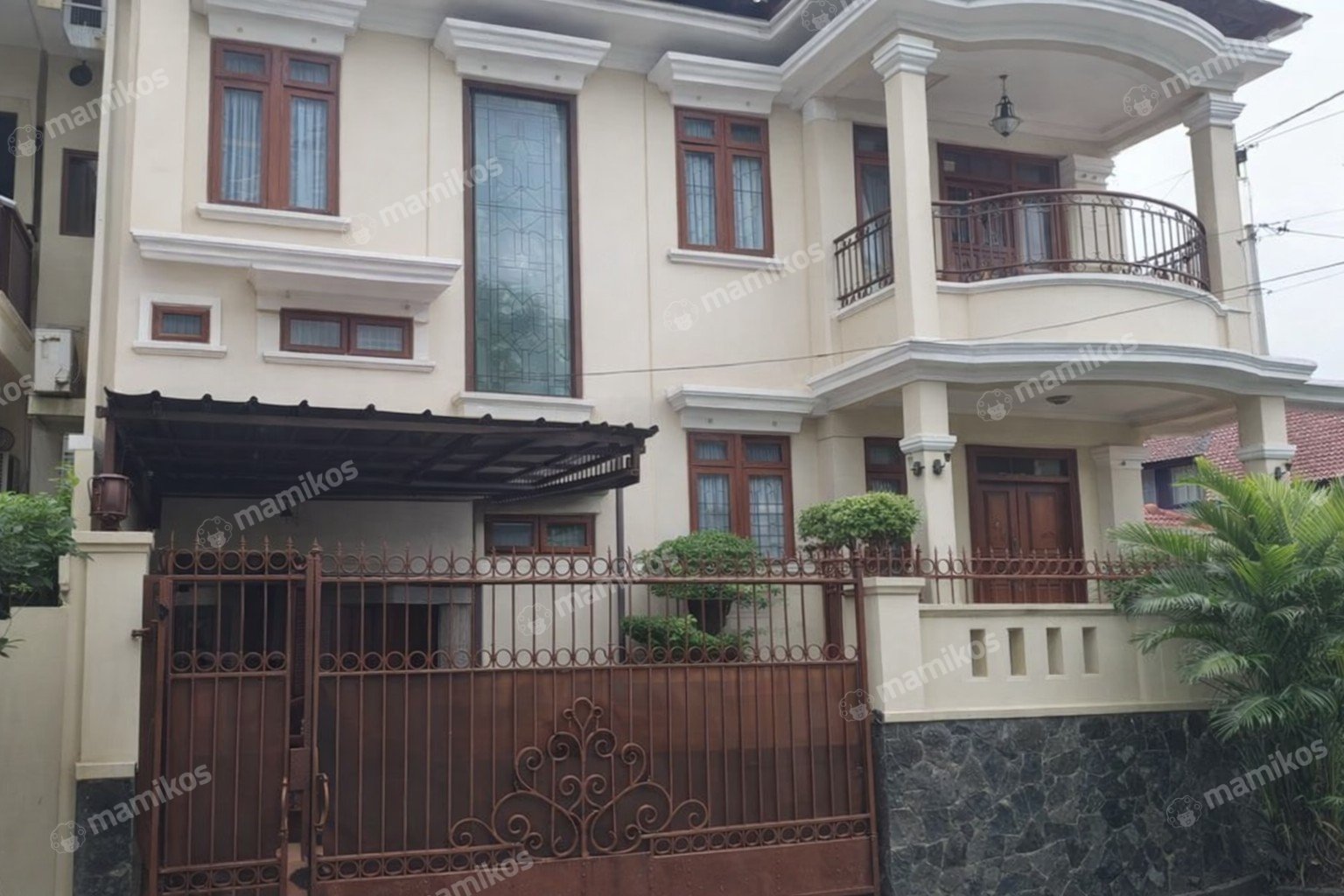 Rumah Sertifikat SHM 4 Kamar Tidur 3 Kamar Mandi Duren Sawit Jakarta Timur