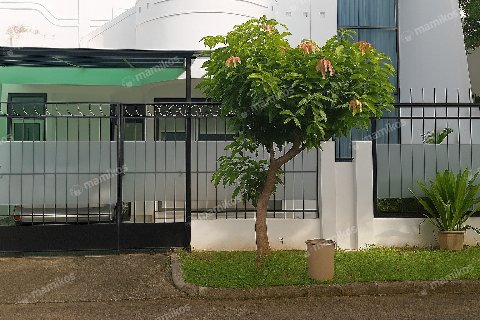 Rumah Sertifikat SHM 4 Kamar Tidur 3 Kamar Mandi Joglo Jakarta Barat