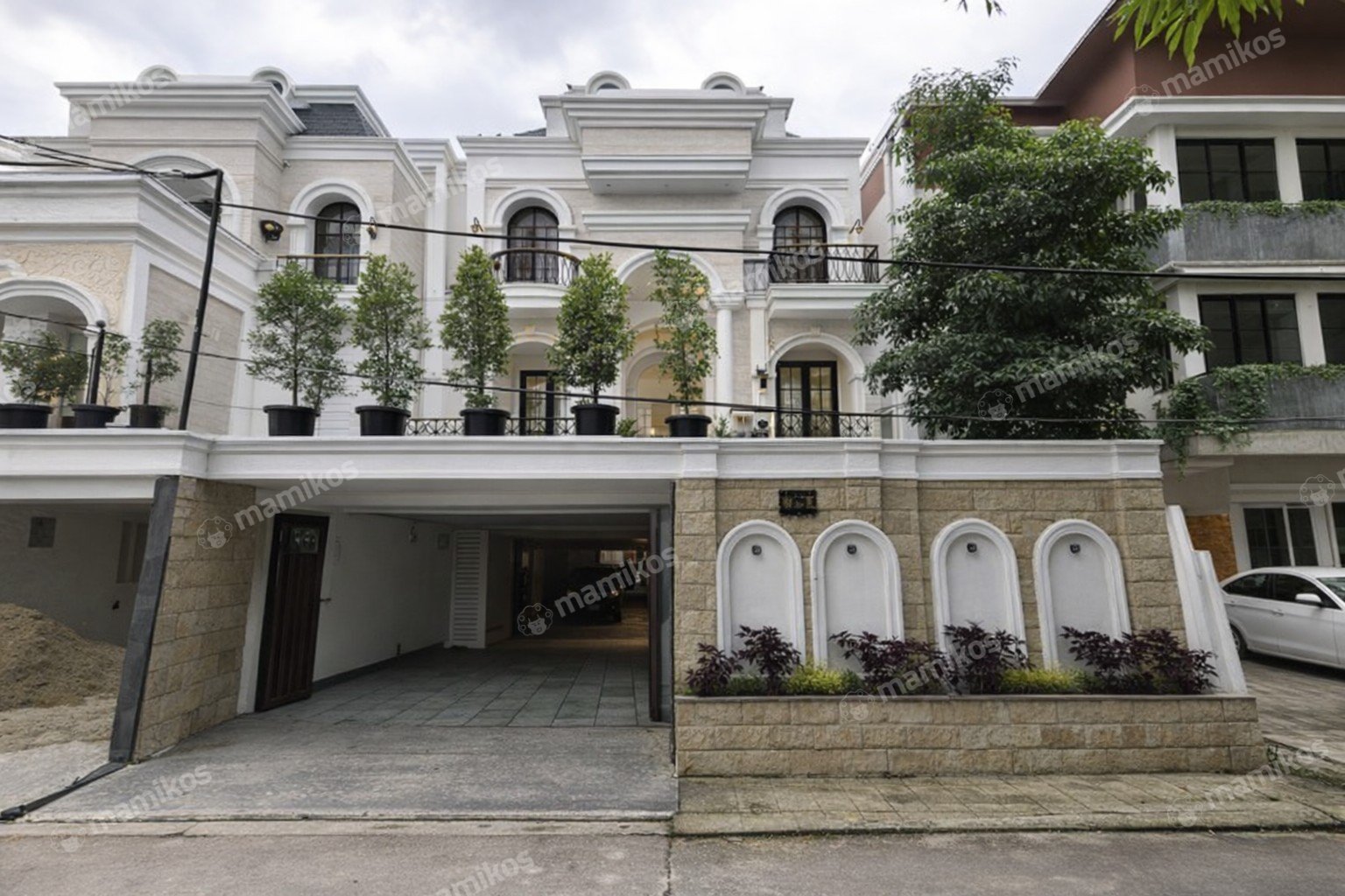 Rumah Sertifikat SHM 7 Kamar Tidur 6 Kamar Mandi Fatmawati Jakarta Selatan