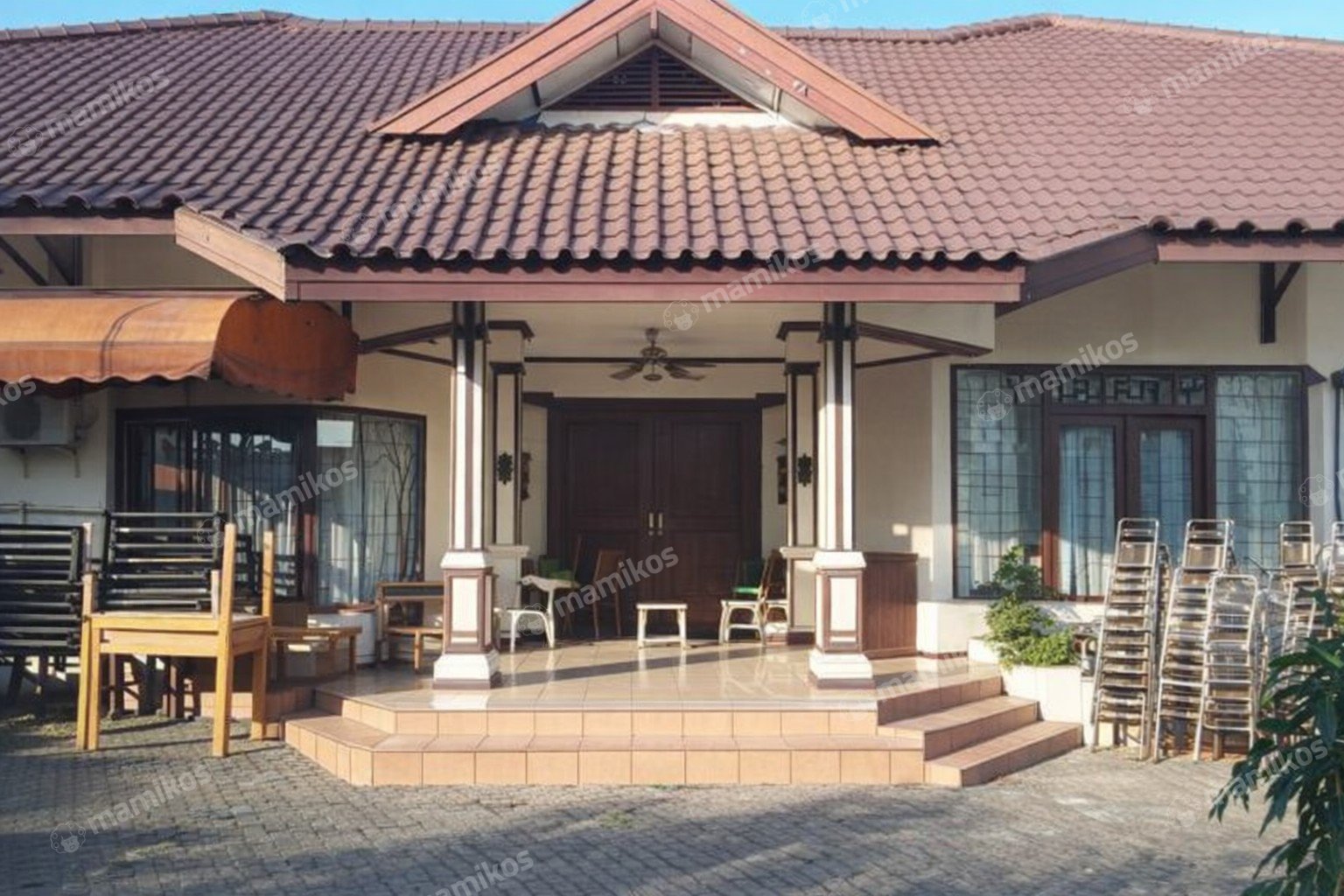 Rumah Sertifikat SHM 6 Kamar Tidur 4 Kamar Mandi Bintaro Jakarta Selatan