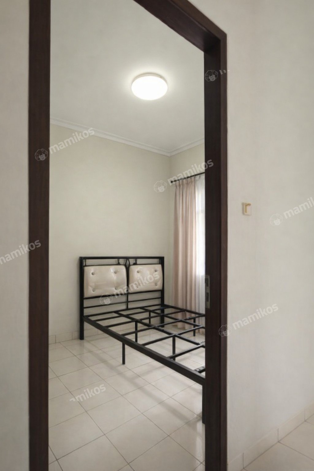 Rumah Sertifikat SHM 4 Kamar Tidur 2 Kamar Mandi Jatinegara Jakarta Timur - Photo 3