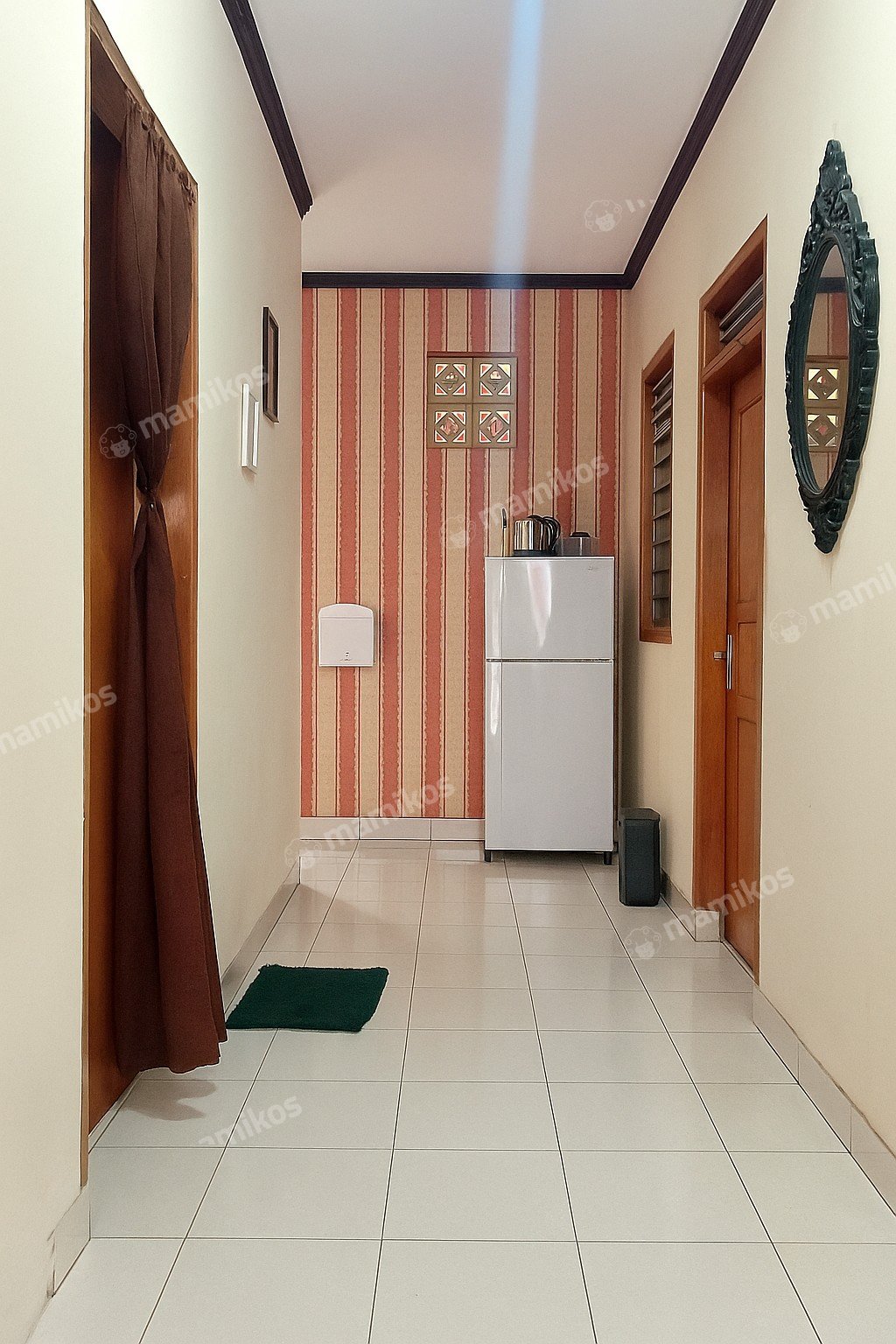 Rumah Sertifikat SHM 4 Kamar Tidur 2 Kamar Mandi Ciracas Jakarta Timur - Photo 3