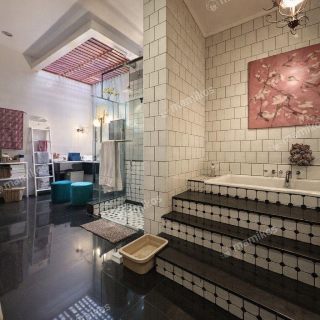 Rumah 3 Kamar Tidur 3 Kamar Mandi 1 Lantai Kemang Jakarta Selatan - Photo 2