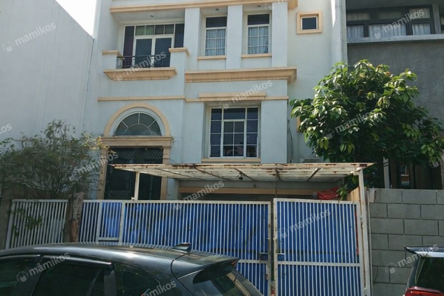 Rumah Sertifikat SHM 4 Kamar Tidur 3 Kamar Mandi Pantai Indah Kapuk Jakarta Utara