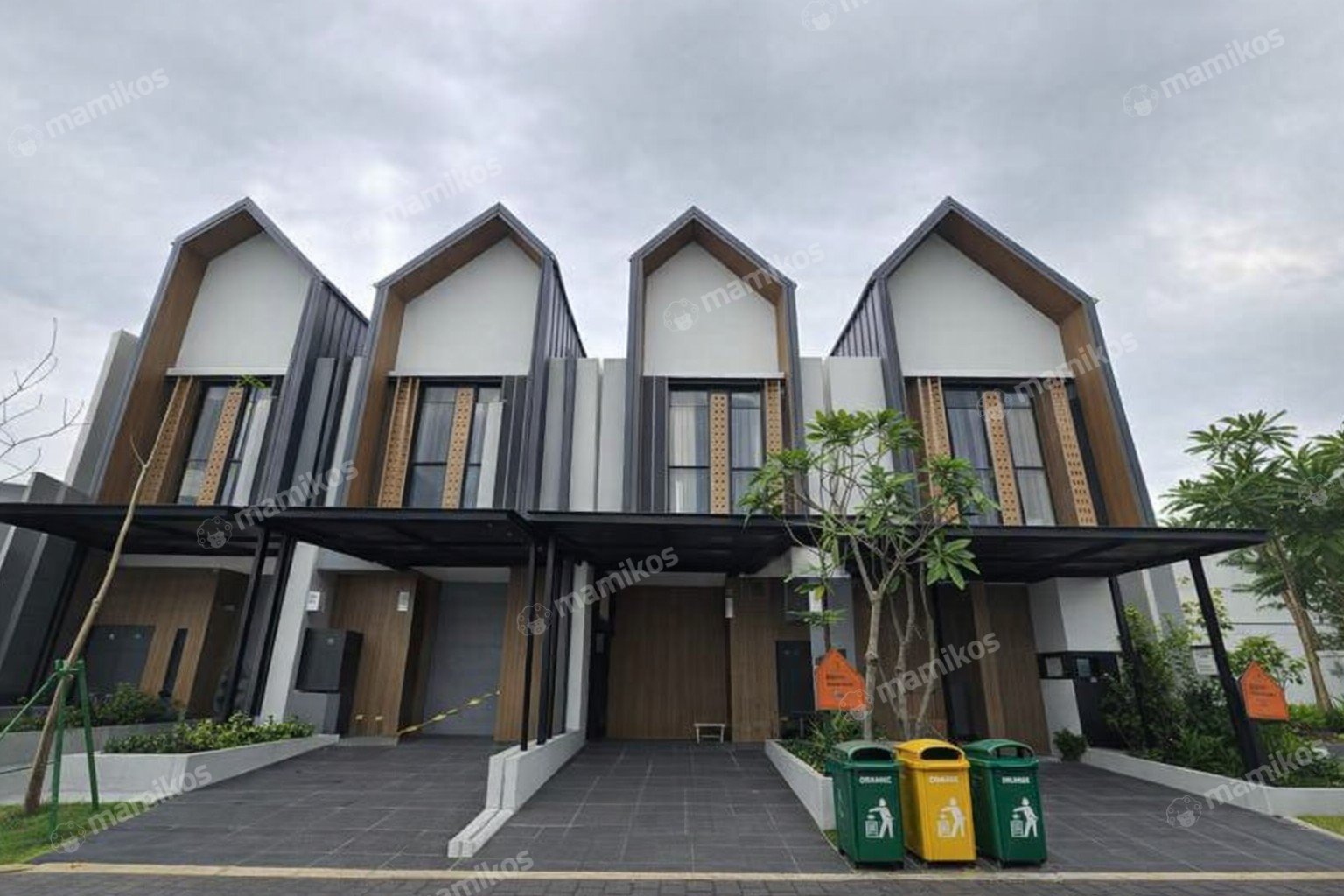 Rumah Baru 4 Kamar Tidur 2 Kamar Mandi Cakung Jakarta Timur