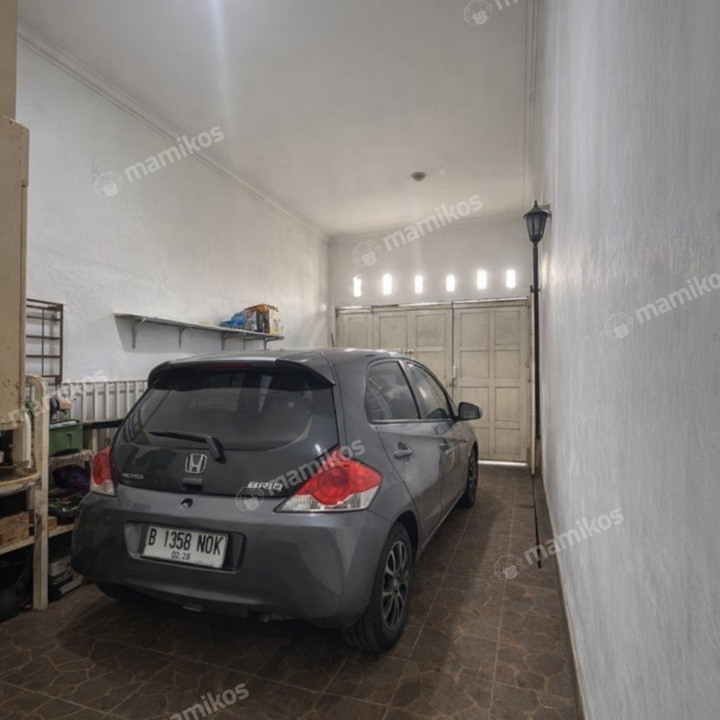 Rumah Sertifikat SHM 3 Kamar Tidur 3 Kamar Mandi Joglo Jakarta Barat - Photo 3