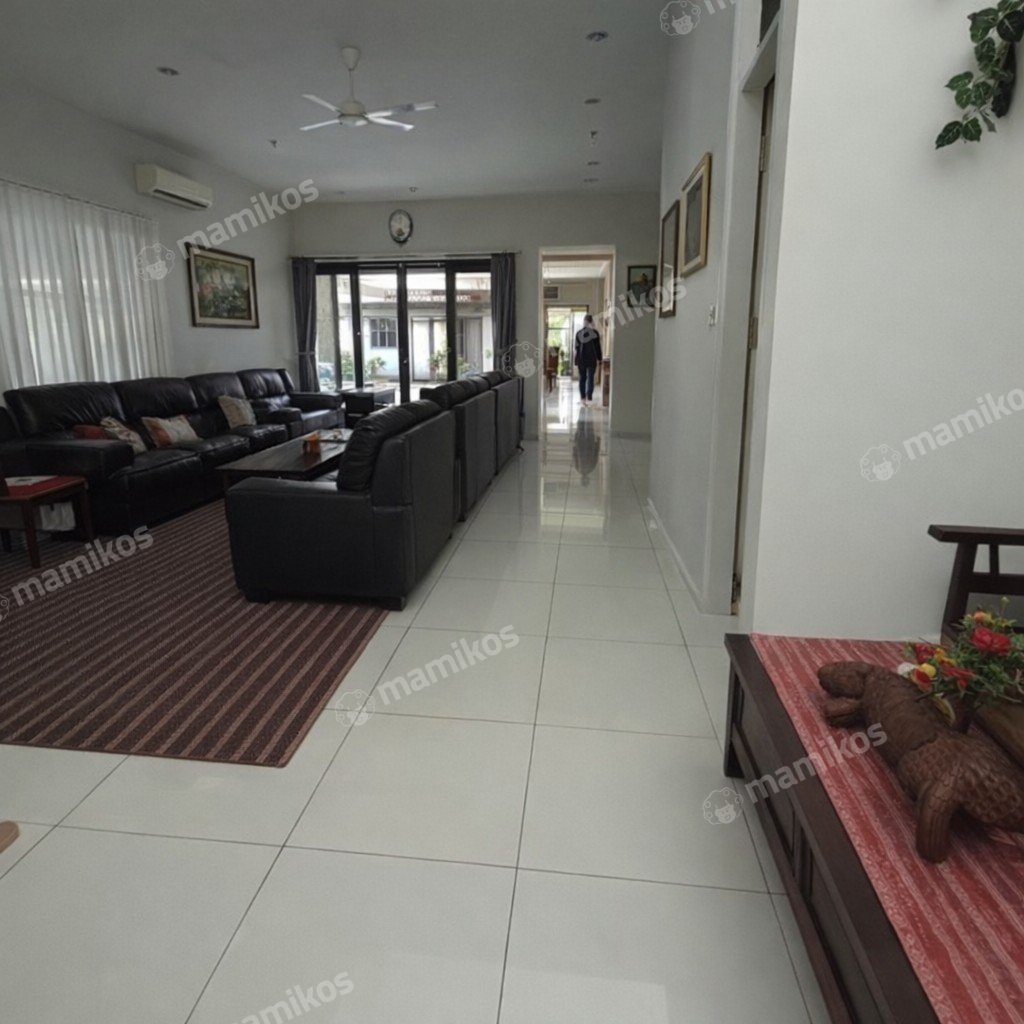Rumah Sertifikat SHM 11 Kamar Tidur 7 Kamar Mandi Cengkareng Jakarta Barat - Photo 2