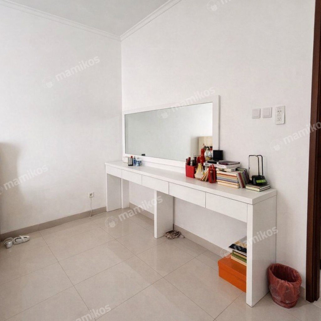 Rumah Sertifikat SHM 7 Kamar Tidur 7 Kamar Mandi Kebayoran Baru Jakarta Selatan - Photo 5