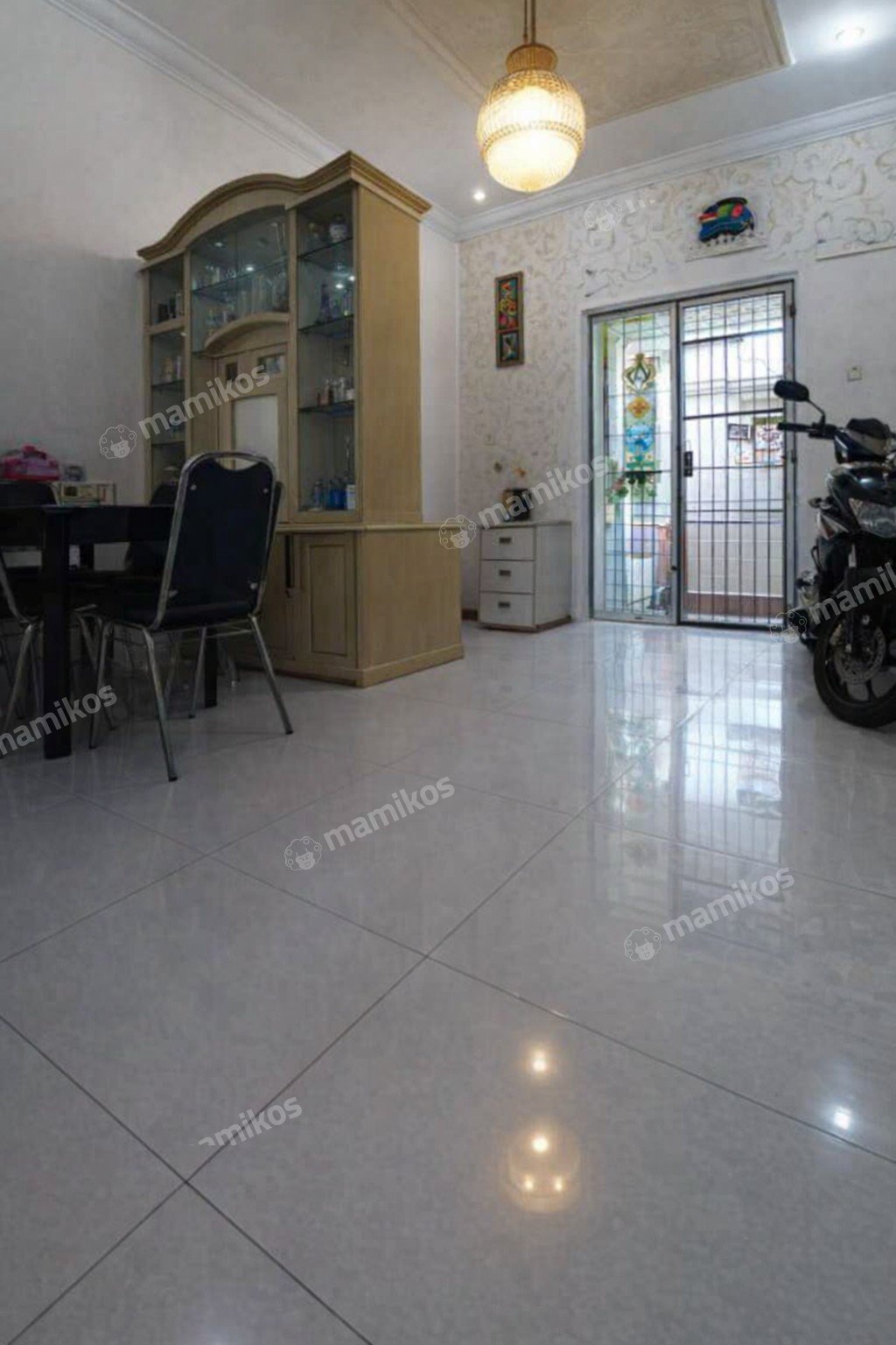 Rumah Sertifikat SHM 6 Kamar Tidur 5 Kamar Mandi Citra Garden Jakarta Barat - Photo 4
