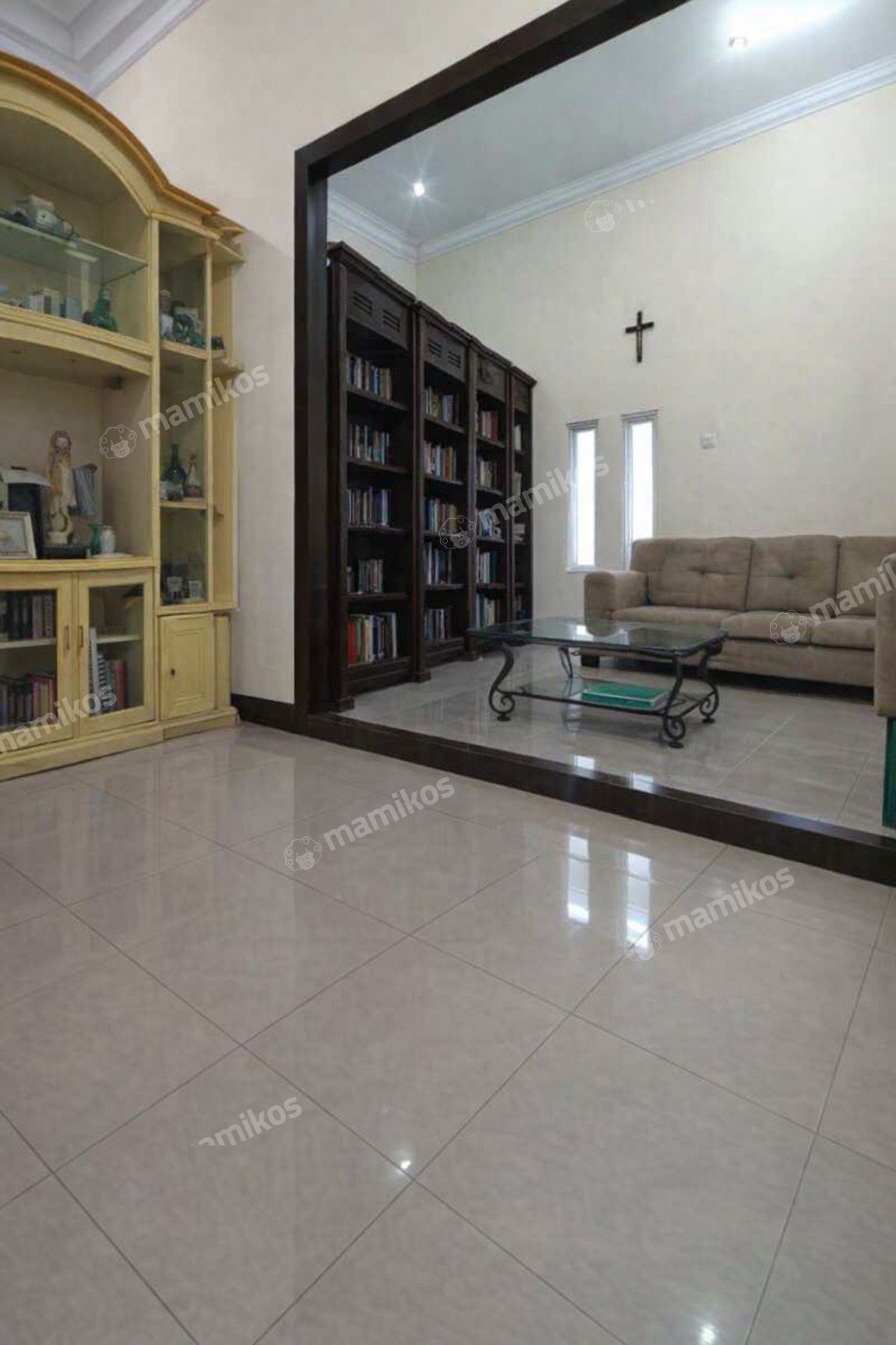 Rumah Sertifikat SHM 6 Kamar Tidur 5 Kamar Mandi Citra Garden Jakarta Barat - Photo 5