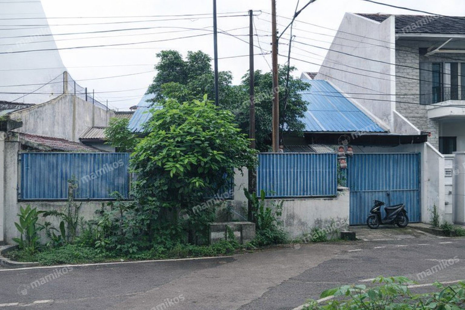 Rumah Sertifikat SHM 4 Kamar Tidur 3 Kamar Mandi Kayu Putih Jakarta Timur