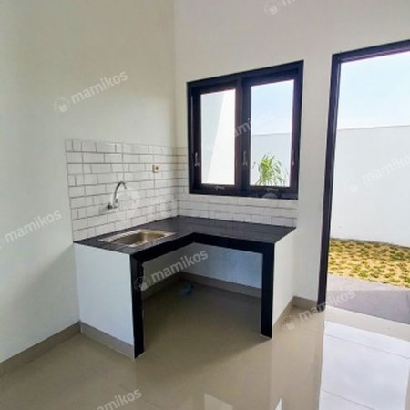 Rumah Sertifikat SHM 2 Kamar Tidur 1 Kamar Mandi Sleman Yogyakarta - Photo 3
