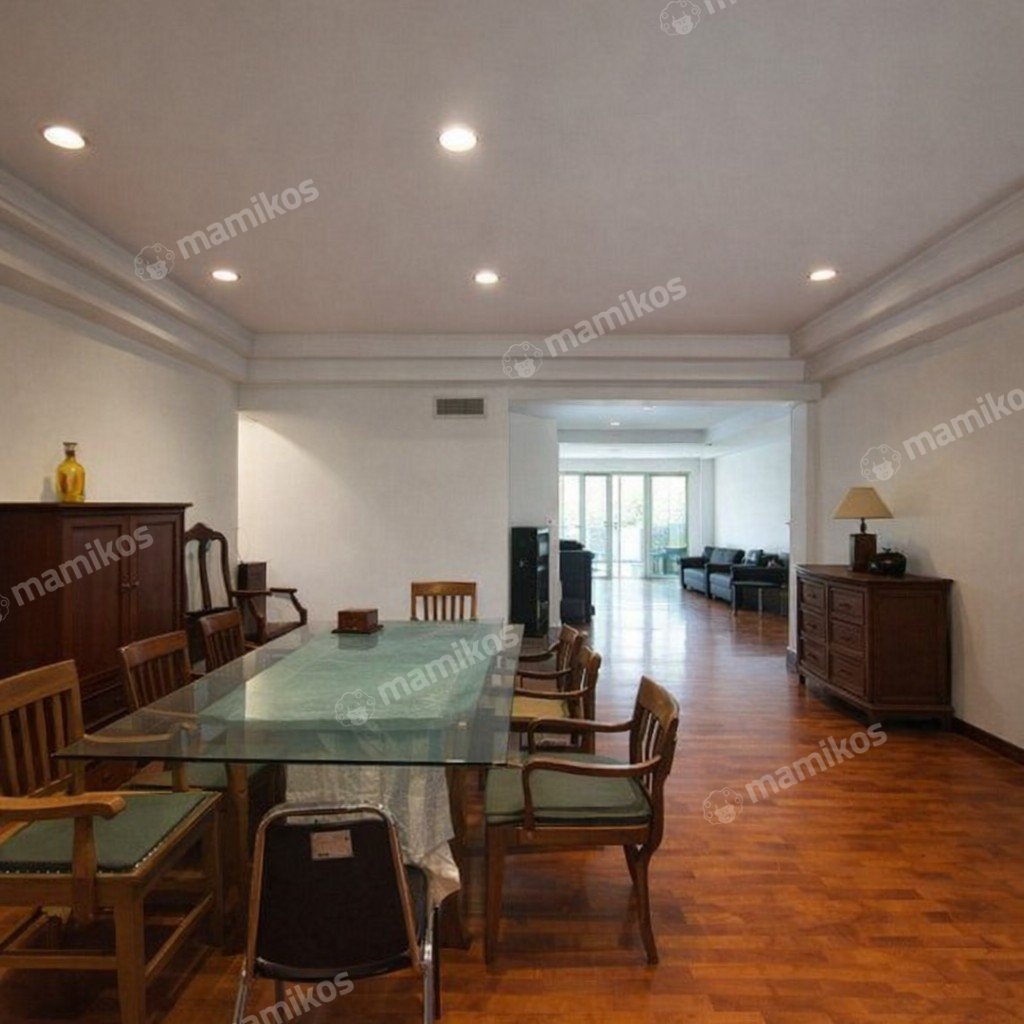 Rumah Sertifikat SHM 8 Kamar Tidur 2 Lantai Menteng Dalam Jakarta Selatan - Photo 3