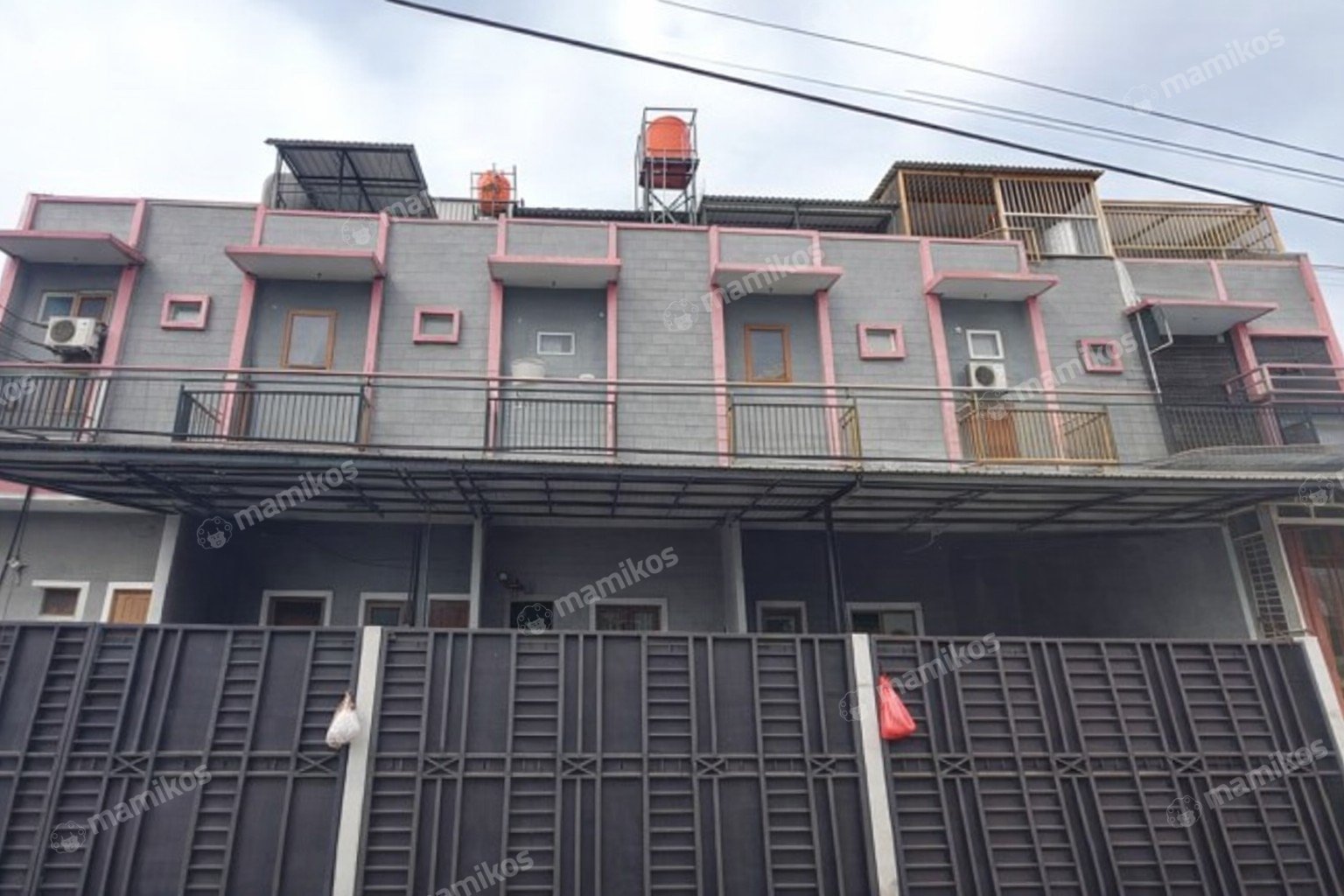 Rumah Sertifikat SHM 4 Kamar Tidur 4 Kamar Mandi Duri Kepa Jakarta Barat