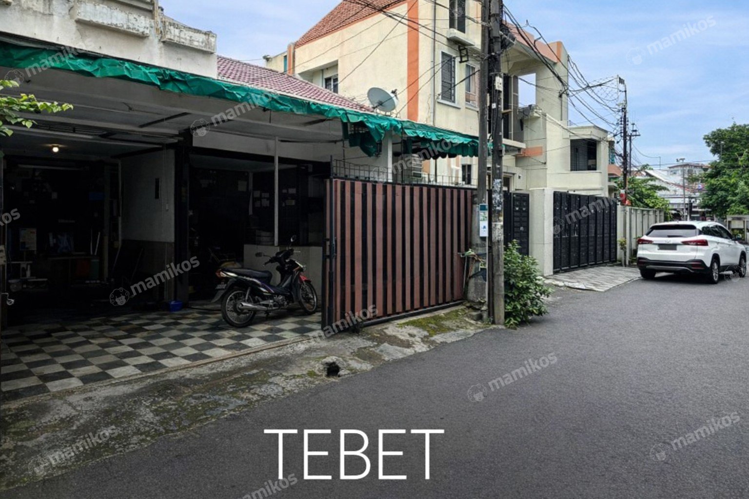 Rumah Sertifikat SHM 4 Kamar Tidur 3 Kamar Mandi Tebet Jakarta Selatan