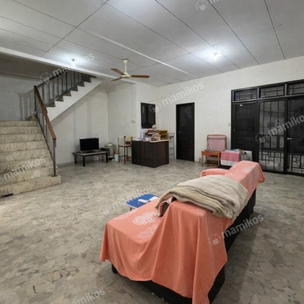 Rumah Sertifikat SHM 5 Kamar Tidur 3 Kamar Mandi Jelambar Jakarta Barat - Photo 3