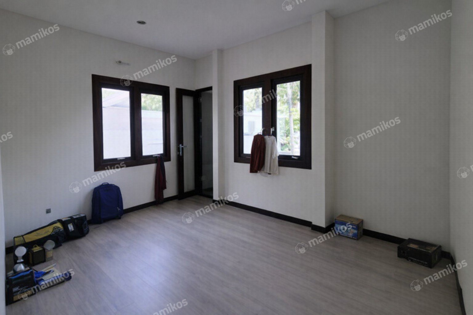 Rumah Sertifikat SHM 6 Kamar Tidur 5 Kamar Mandi Citra Grand Jakarta Timur - Photo 4