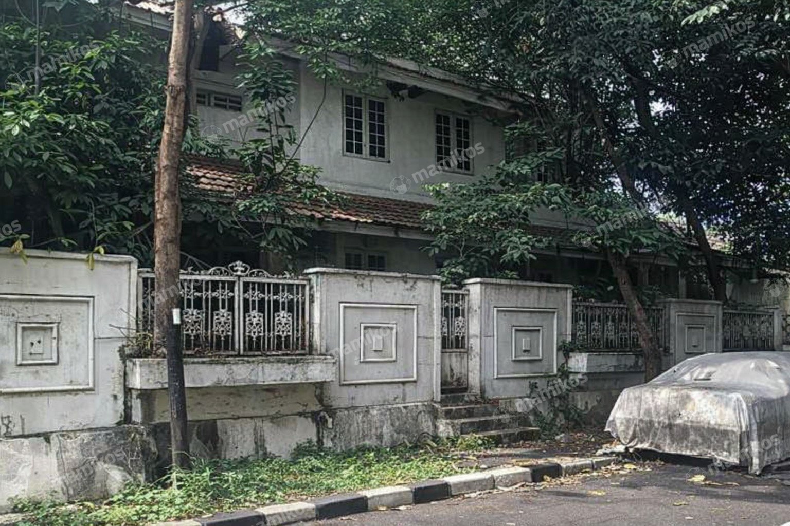 Rumah Sertifikat SHM 7 Kamar Tidur 5 Kamar Mandi Rawajati Jakarta Selatan