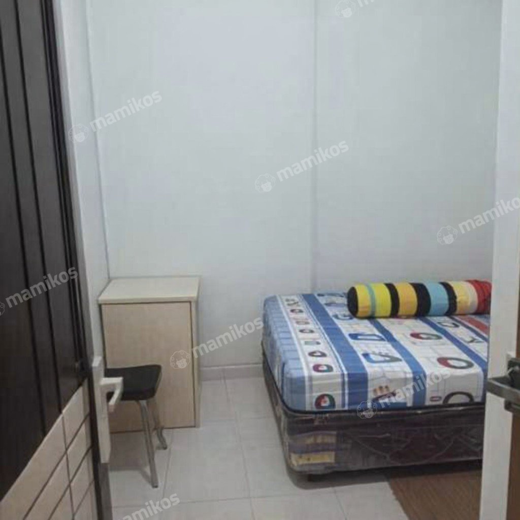 Rumah Sertifikat SHM 34 Kamar Tidur 33 Kamar Mandi Kemanggisan Jakarta Barat - Photo 3